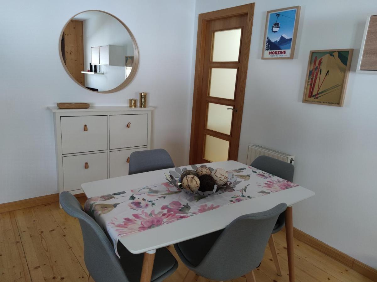קסטילו דה חאקה Apartamento Luga מראה חיצוני תמונה